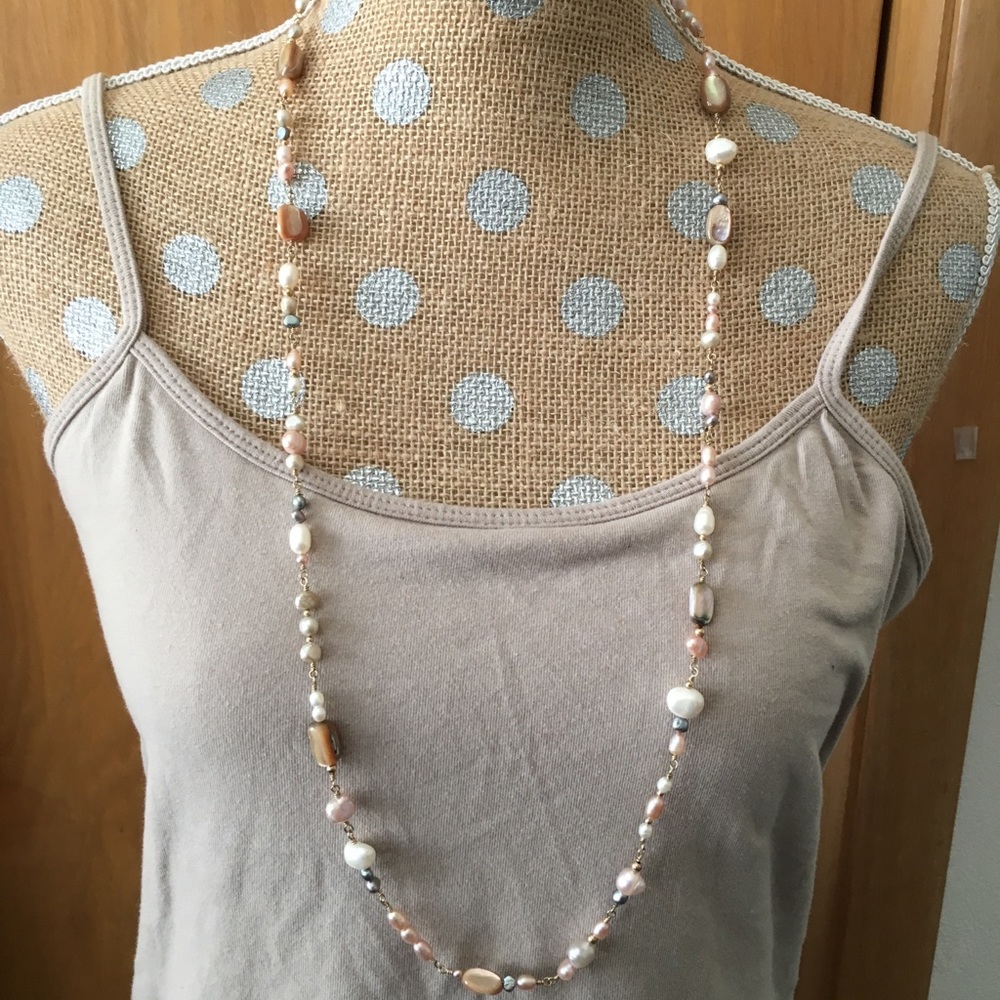 💕Hand Crafted Pearl & Abalone Necklace